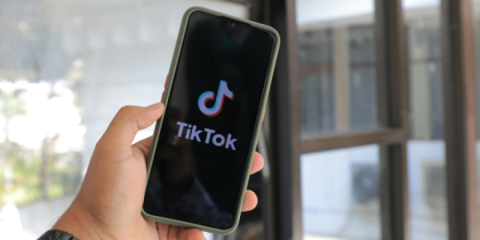 How to Create a Professional-Looking Video on TikTok: A Step-by-Step Tutorial